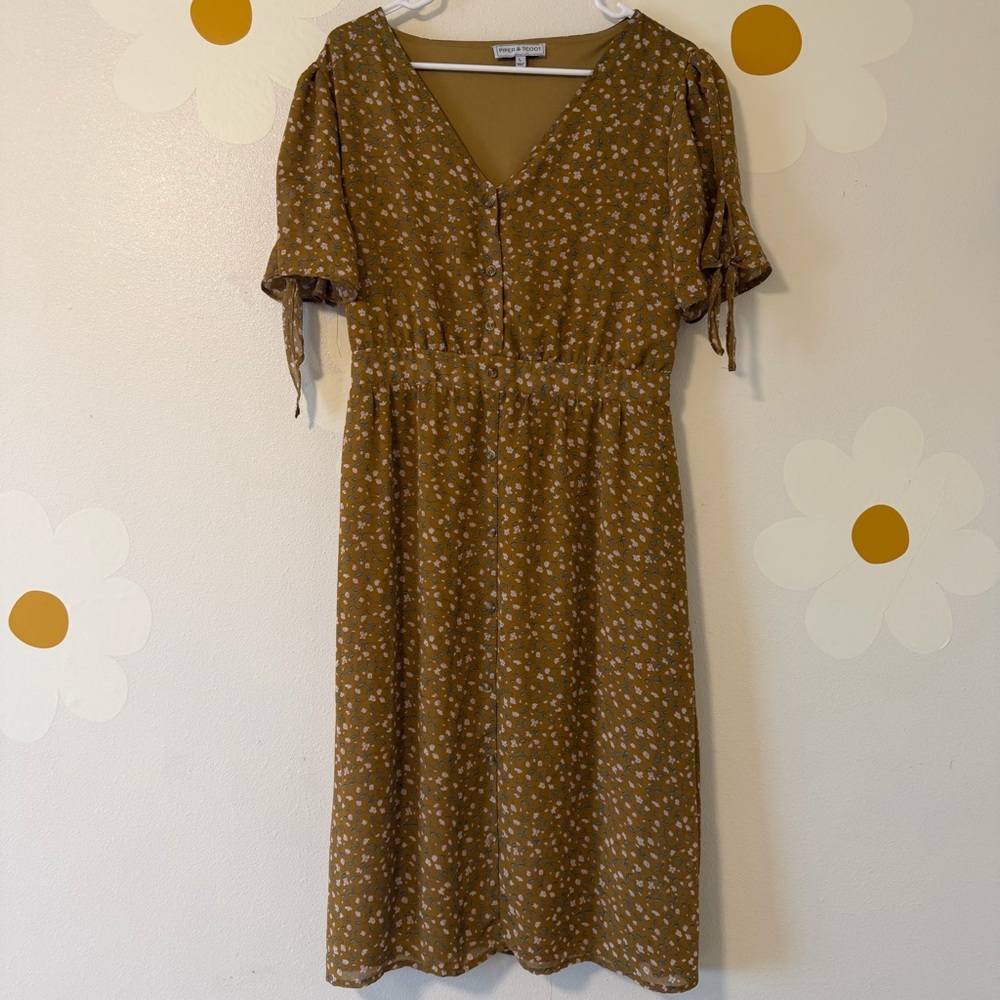Piper & Scoot Floral Mustard Midi Button Up V Neck Dress - Picture 5 of 14
